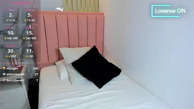 KAROLAGREY Live XXX-chat