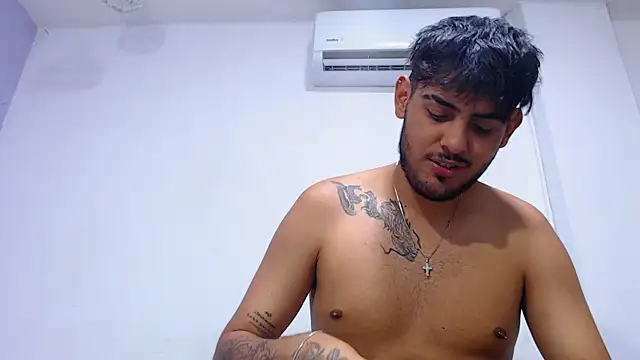 max_chaser21 Chat XXX live