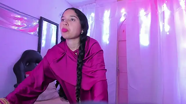Milly-Way Chat XXX live