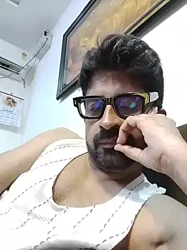 XxX_KING30's Live XXX Chat