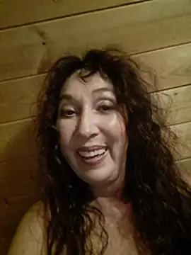 GypsyEsmeralda's Live XXX Chat