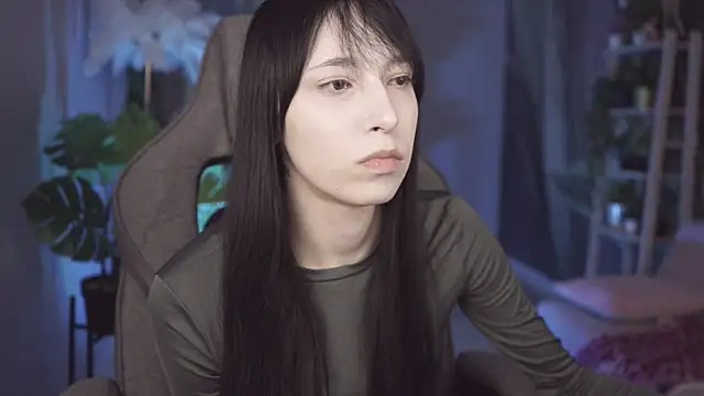 Chat +18 de SeraphineSparda ao vivo