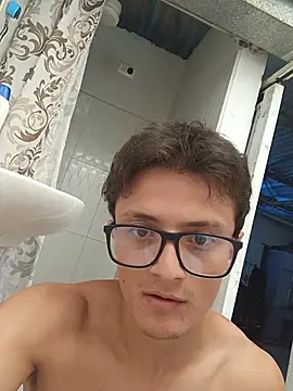 Chatroom XXX en direct de Davitfitnosuke