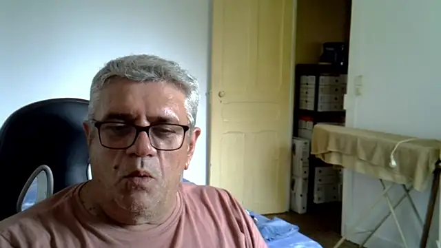 Laurent_oldmen Live XXX Chat