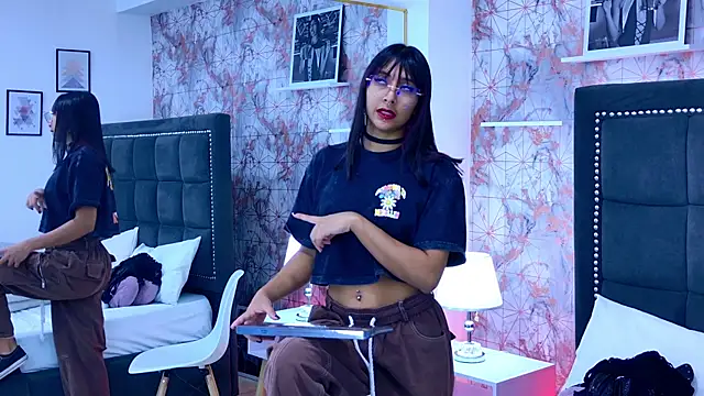 Raven_Gloomy XXX чат на живо