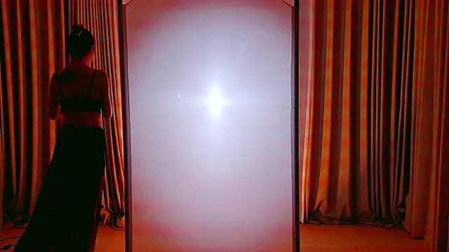 MiNi-U – Naživo XXX chat