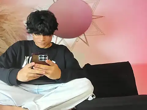 Chatroom XXX en direct de leonix_love