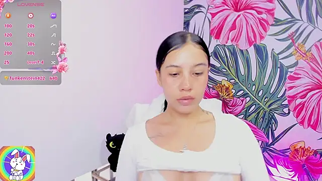 Chat +18 de Stefany_e_ ao vivo