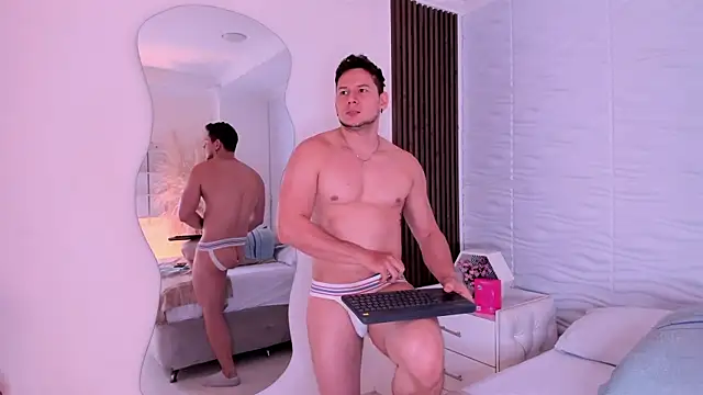 Chatroom XXX en direct de Izui_Pierce
