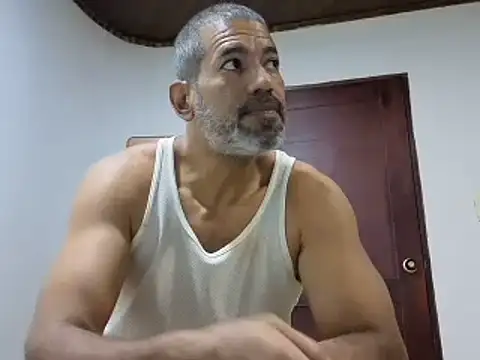 Chatroom XXX en direct de jackbigcock11