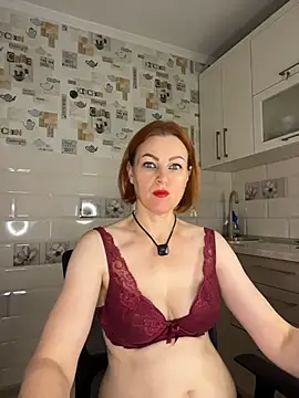 Chat +18 de MatureSandra ao vivo
