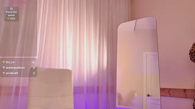AlishaCloud's Live XXX Chat
