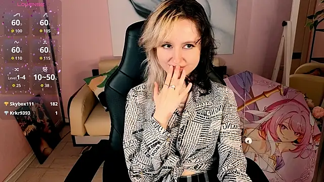 LinaVeritas' Live XXX Chat