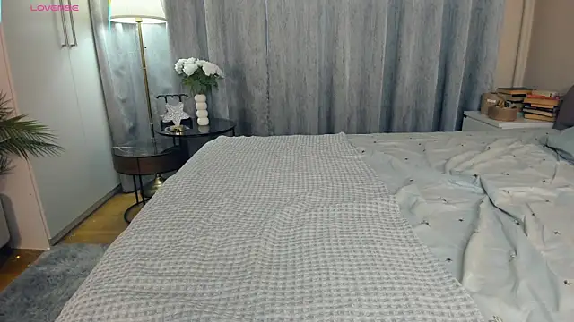 Chat +18 de LianneBynon ao vivo