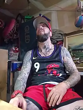 Chat +18 de Beardedtattood ao vivo
