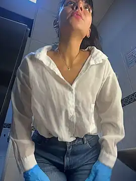 LuxeBrunetteXXXn Live XXX chat