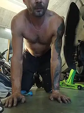 XXX chat uživo modela ModeGhost