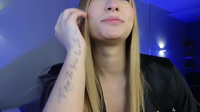 CelesteNoa – Naživo XXX chat