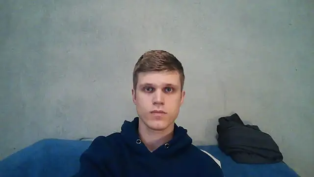 Chat +18 de NinhoMorango ao vivo