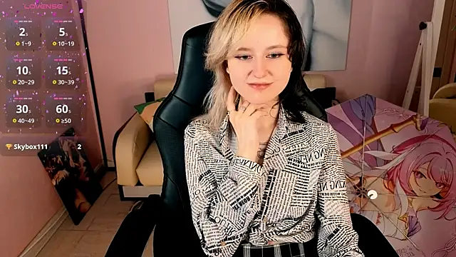 LinaVeritas' Live XXX Chat