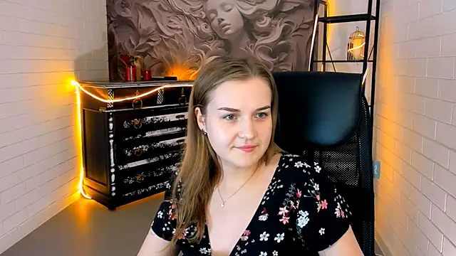 LissaTelor XXX чат на живо