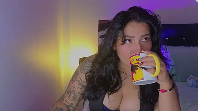 Pauilina's Live XXX Chat