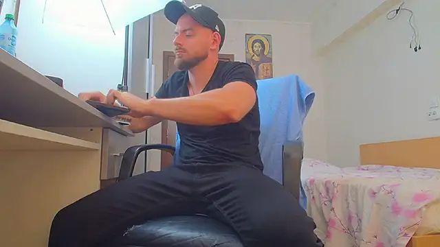 צ'אט XXX בשידור חי של Ryanstone_