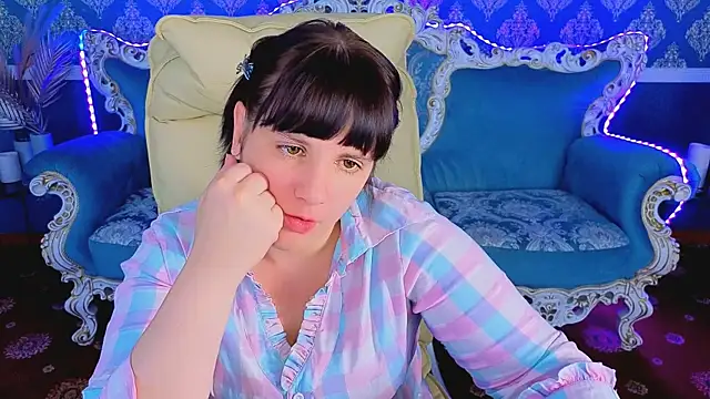 KatrinMilly Chat XXX in diretta