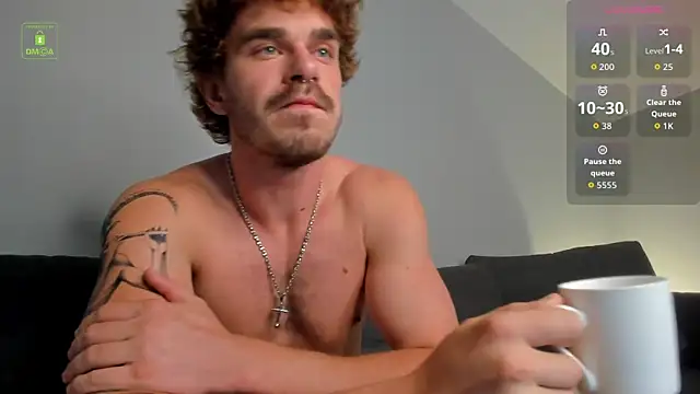 Chatroom XXX en direct de Perry_Knight