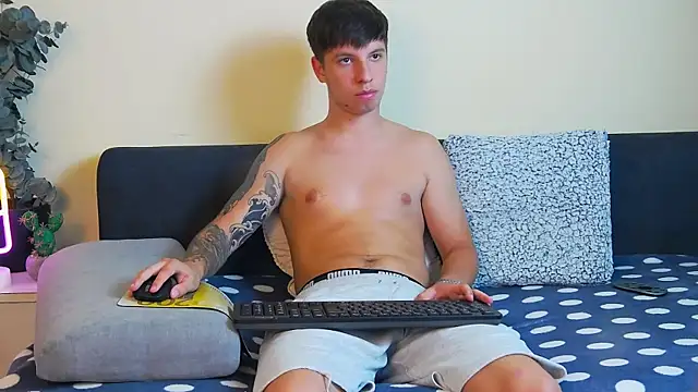 ThomasEdisonn Live XXX-Chat