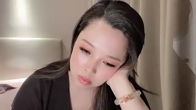XXX chat uživo modela kk_lele