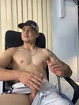 Alexander_ferre: онлайн-секс-чат