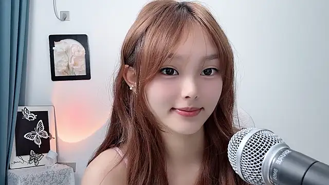 XXX chat uživo modela pingping78