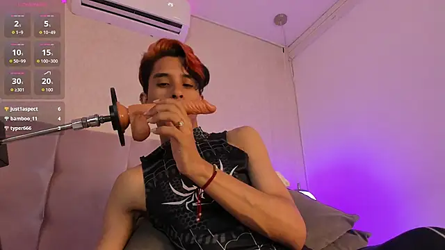 צ'אט XXX בשידור חי של Lean_Bboy