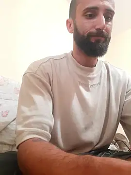 Luccareli10 Adlı Modelin Canlı XXX Sohbeti