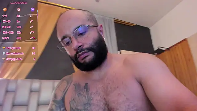 Luke__09 লাইভ XXX চ্যাট