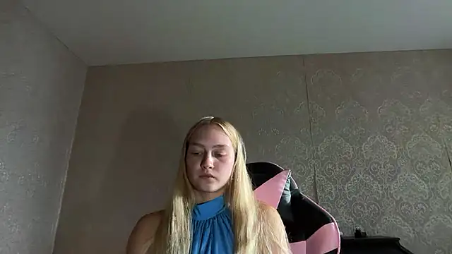 blondegirl2026's Live XXX Chat