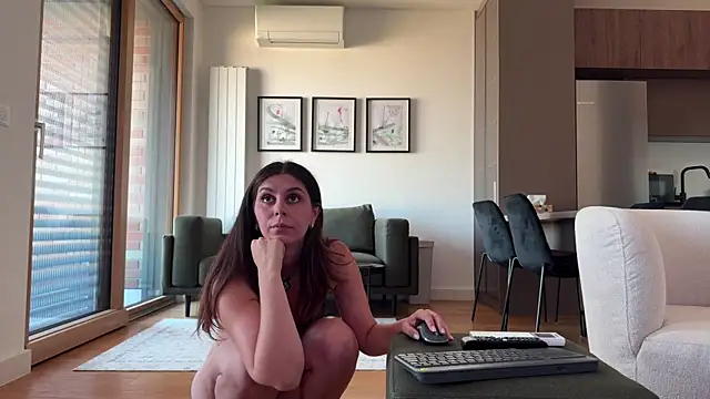 meadow_soprano Adlı Modelin Canlı XXX Sohbeti