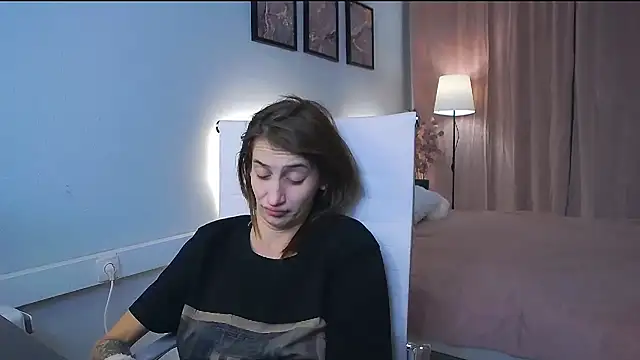 SofiaHill লাইভ XXX চ্যাট