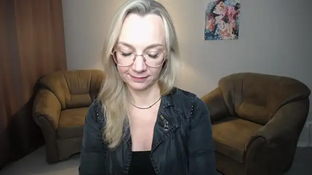 Czat XXX na żywo – Ava_Elior