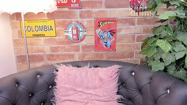 foxy_hannah's Live XXX Chat