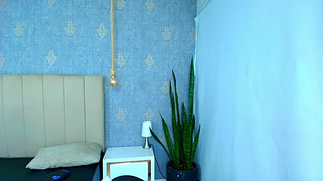 Chatroom XXX en direct de SEXYBOY_VC