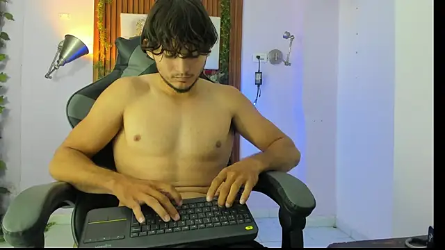 Chatroom XXX en direct de jhossua_xxx
