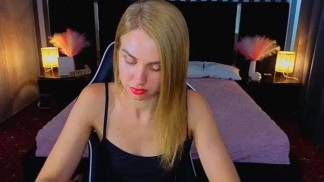 GabriEllla_4U's Live XXX Chat