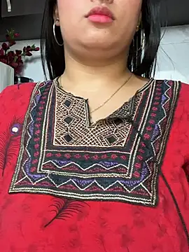 kalpanaaishaa's Live XXX Chat