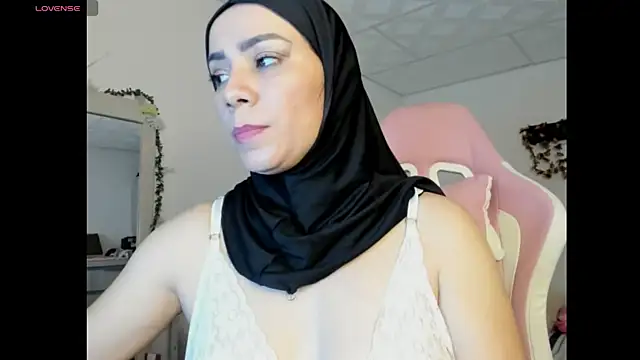 Chat +18 de dalila_kemur ao vivo