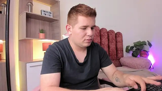 AdrianLust live XXX chat