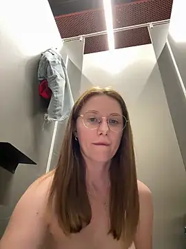 FReyja_44 Chat XXX in diretta