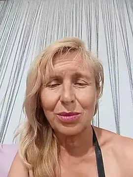 TrinaAdair's Live XXX Chat