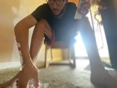 XXX chat uživo modela ThrowedWorldWide